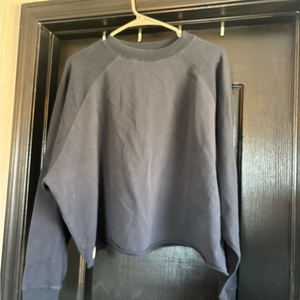 Vuori Charcoal Gray Crewneck Top